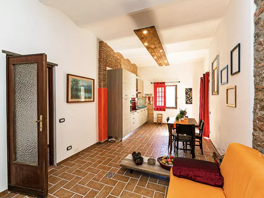 Immagine 31 di Rustico / casale in vendita  a Buti