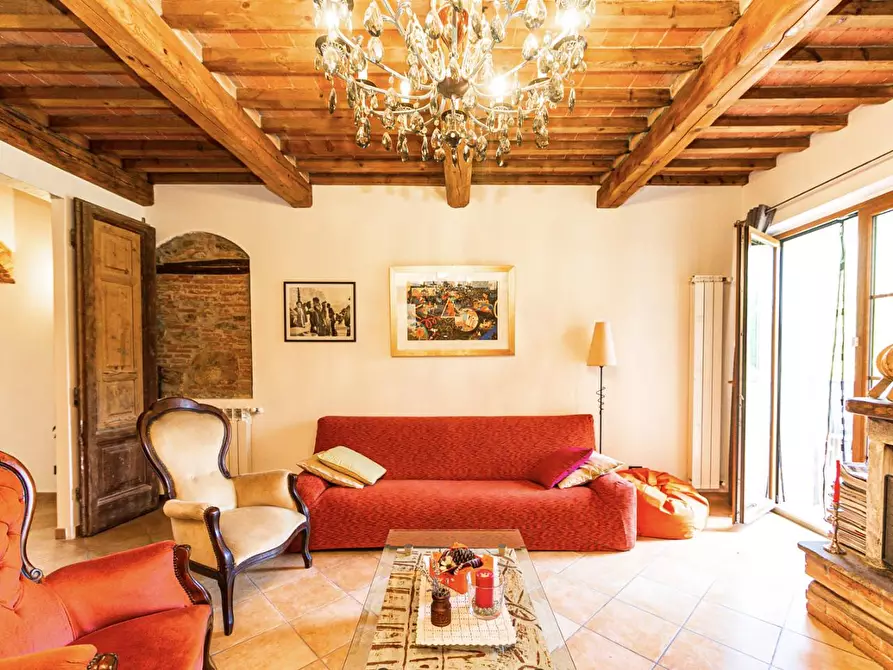 Immagine 63 di Rustico / casale in vendita  a Buti