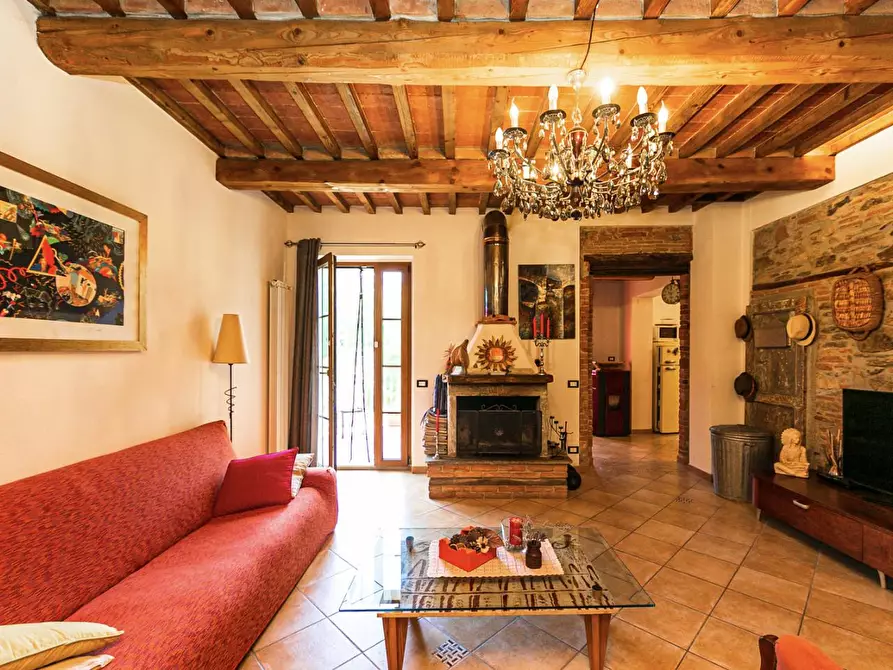 Immagine 61 di Rustico / casale in vendita  a Buti