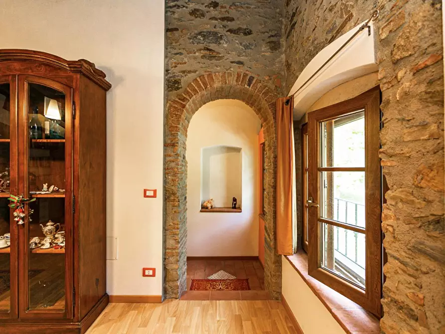 Immagine 51 di Rustico / casale in vendita  a Buti