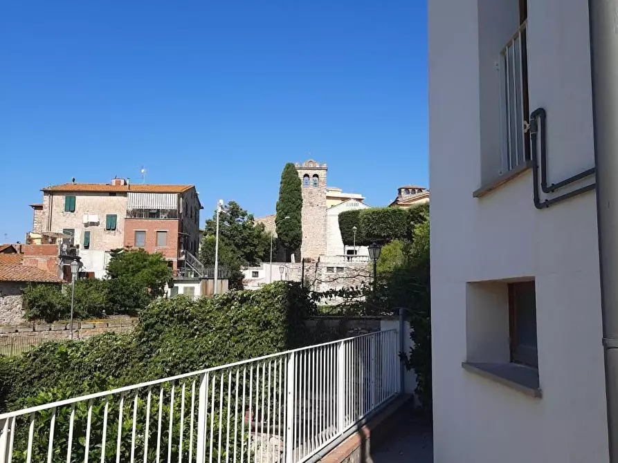 Immagine 20 di Appartamento in vendita  a Suvereto