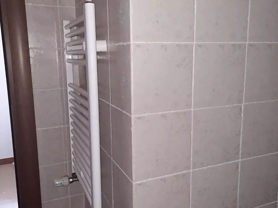 Immagine 7 di Appartamento in vendita  a Suvereto