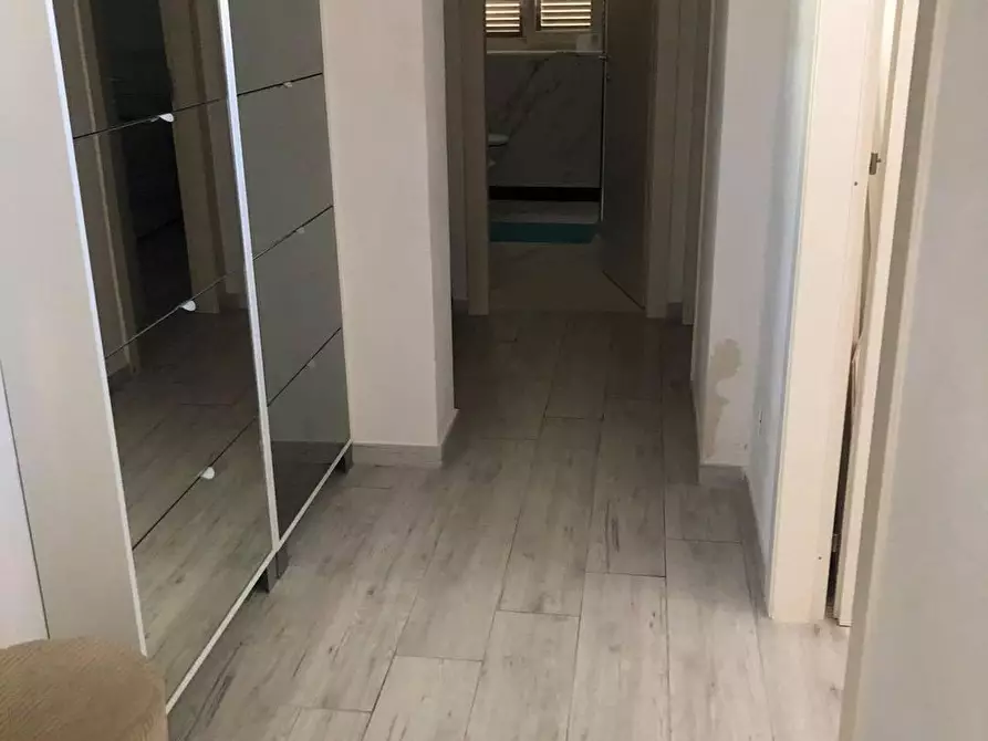 Immagine 10 di Casa semindipendente in vendita  a Carrara