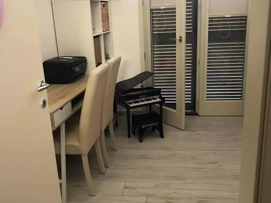 Immagine 12 di Casa semindipendente in vendita  a Carrara