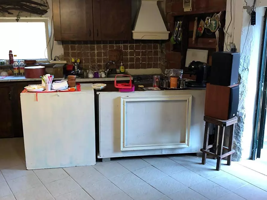 Immagine 29 di Villa in vendita  a Sarzana