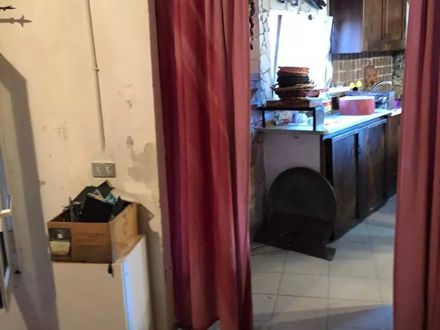 Immagine 27 di Villa in vendita  a Sarzana