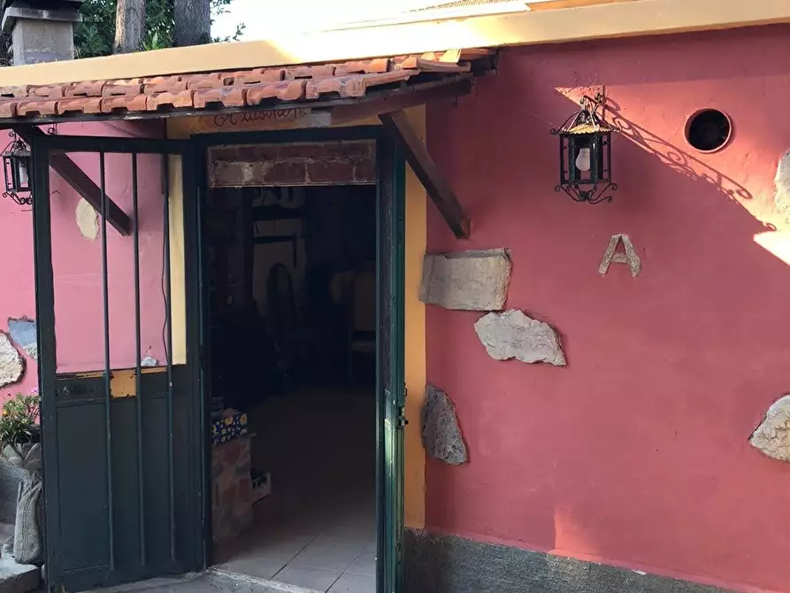 Immagine 37 di Villa in vendita  a Sarzana