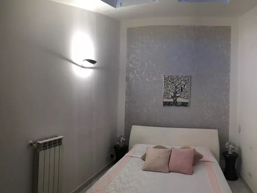 Immagine 15 di Appartamento in vendita  a Cascina