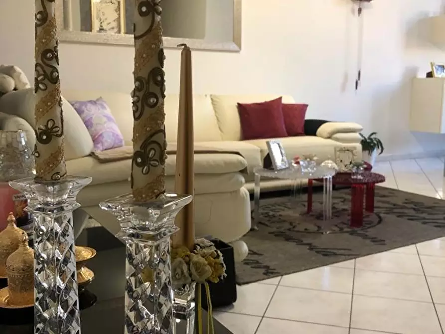 Immagine 4 di Appartamento in vendita  a Cascina