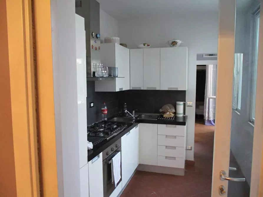 Immagine 7 di Appartamento in affitto  a Viareggio