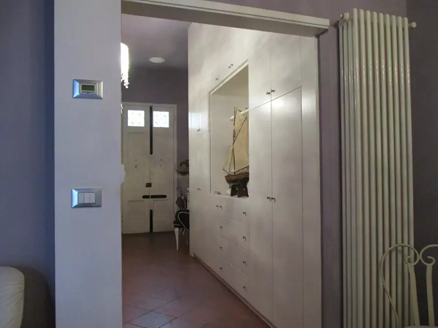Immagine 4 di Appartamento in affitto  a Viareggio