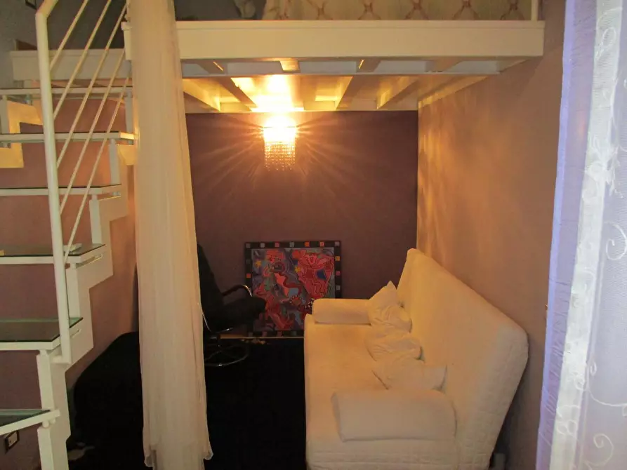 Immagine 16 di Appartamento in affitto  a Viareggio