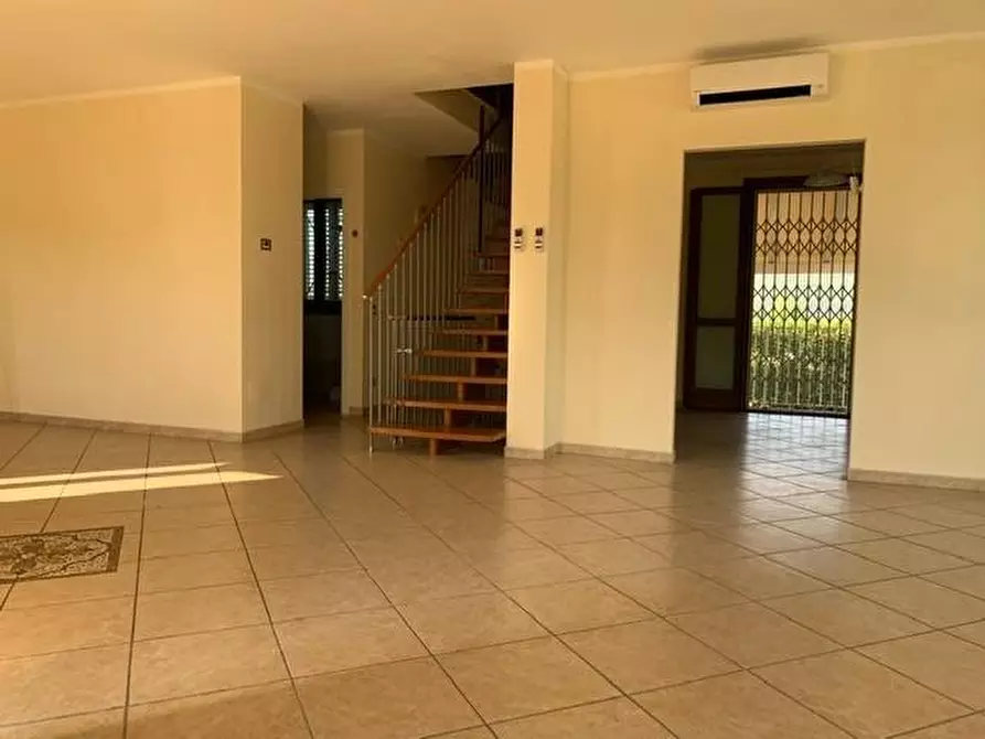 Immagine 4 di Casa bifamiliare in vendita  a San Giuliano Terme