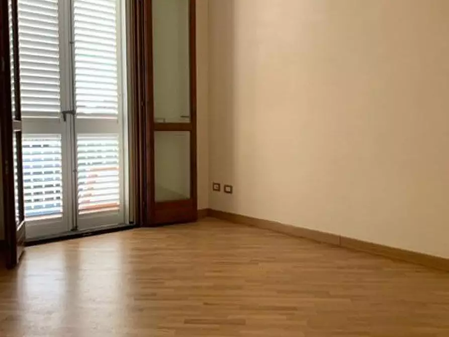 Immagine 14 di Casa bifamiliare in vendita  a San Giuliano Terme