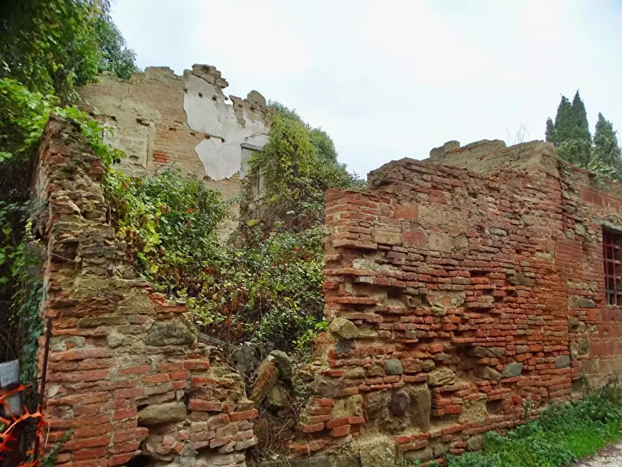 Immagine 1 di Casa colonica in vendita  a San Miniato