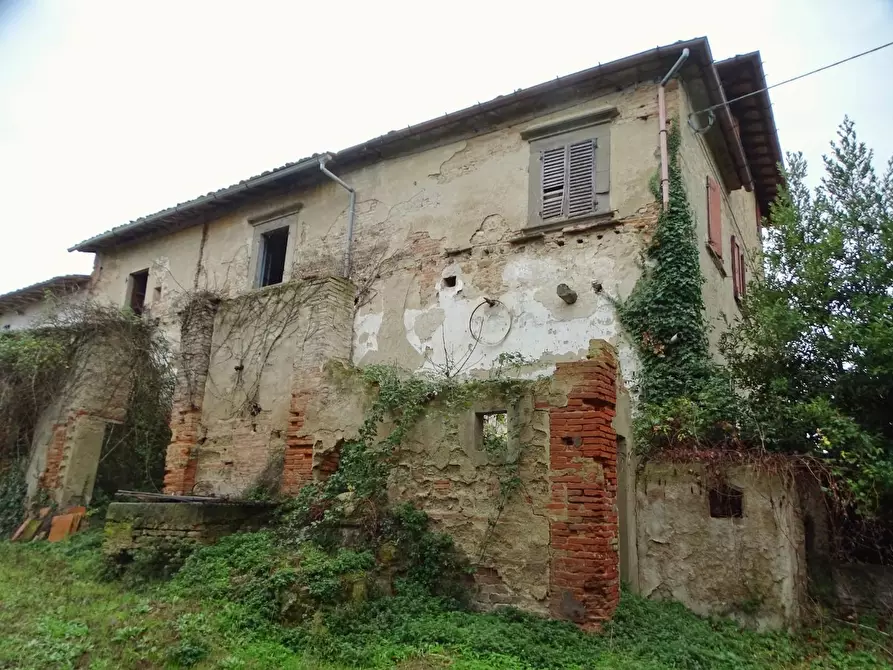 Immagine 34 di Villa in vendita  a San Miniato