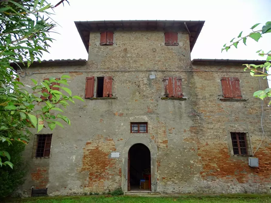 Immagine 3 di Villa in vendita  a San Miniato