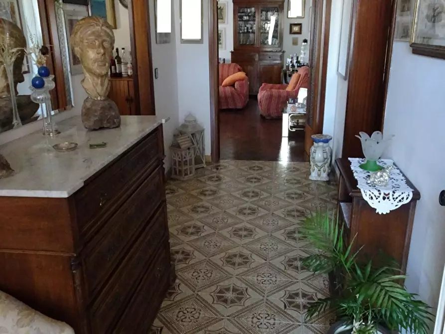 Immagine 6 di Villa in vendita  a Buti