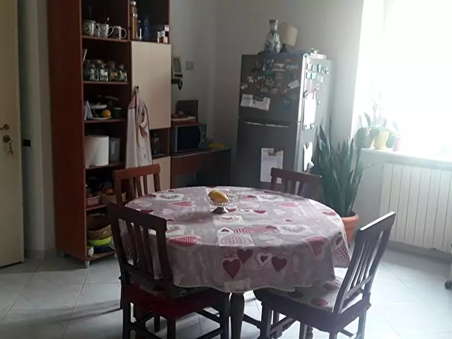 Immagine 6 di Appartamento in vendita  a Carrara