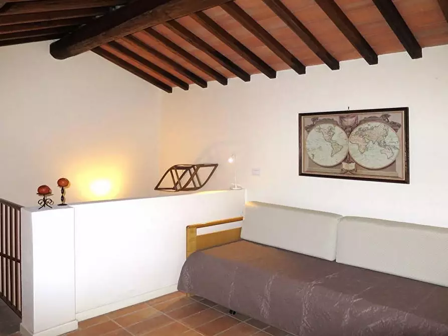 Immagine 7 di Appartamento in vendita  a Gambassi Terme