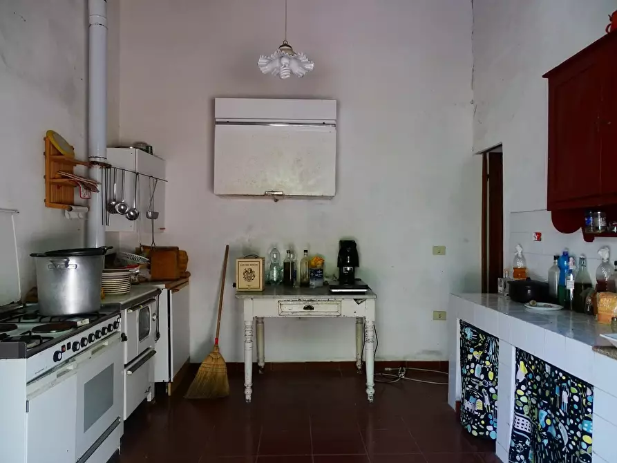 Immagine 18 di Casa colonica in vendita  a San Miniato