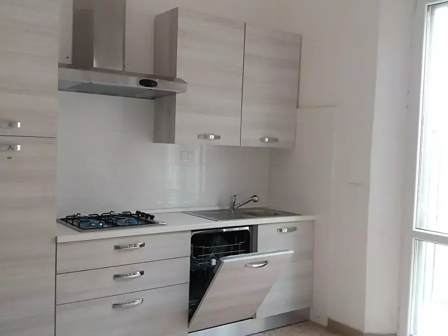 Immagine 2 di Appartamento in affitto  a Pisa