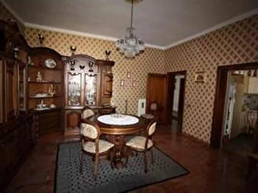 Immagine 4 di Villa in vendita  a Murlo