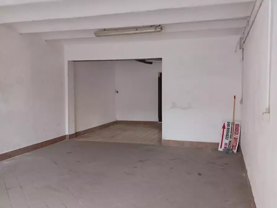 Immagine 7 di Laboratorio in affitto  a Santa Croce Sull'arno