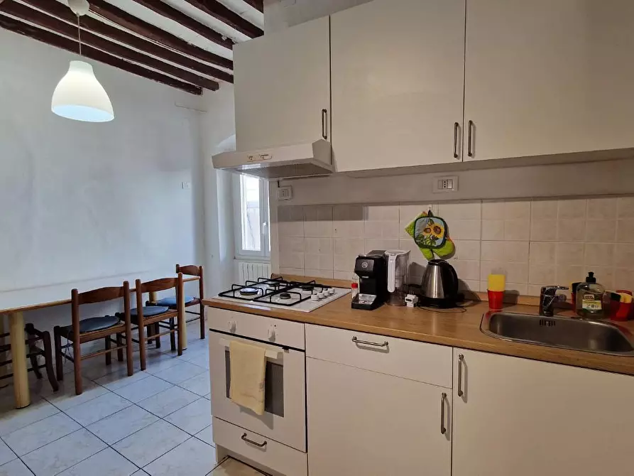 Immagine 3 di Appartamento in affitto  a Pisa