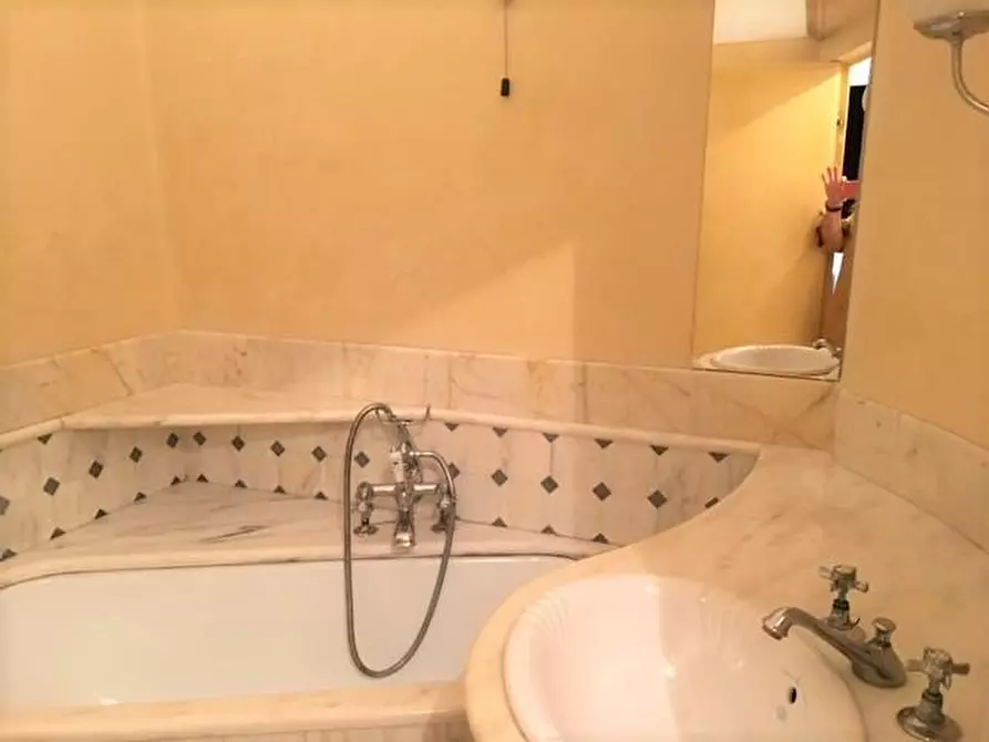 Immagine 10 di Appartamento in affitto  a Pisa