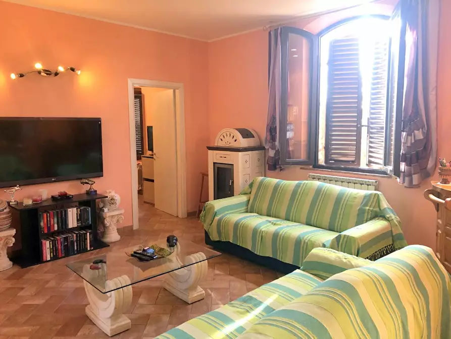 Immagine 26 di Casa bifamiliare in vendita  a Siena