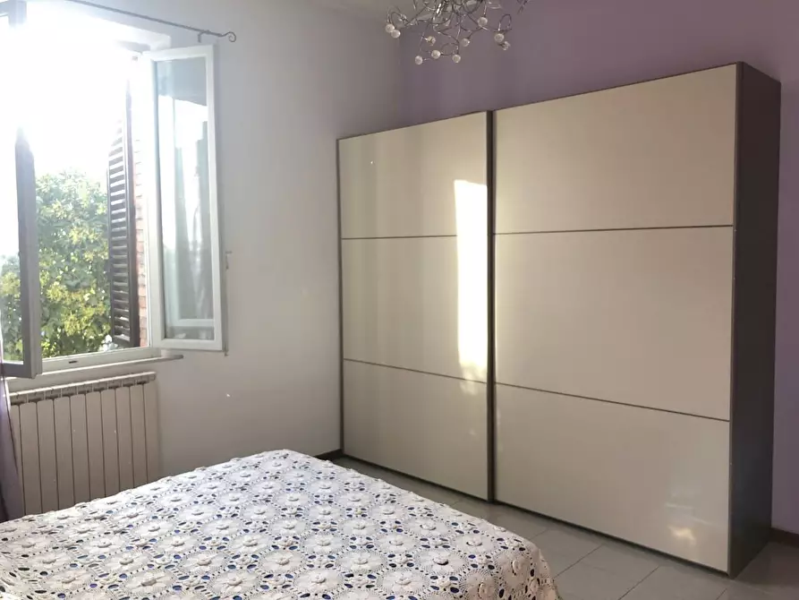 Immagine 8 di Casa bifamiliare in vendita  a Siena