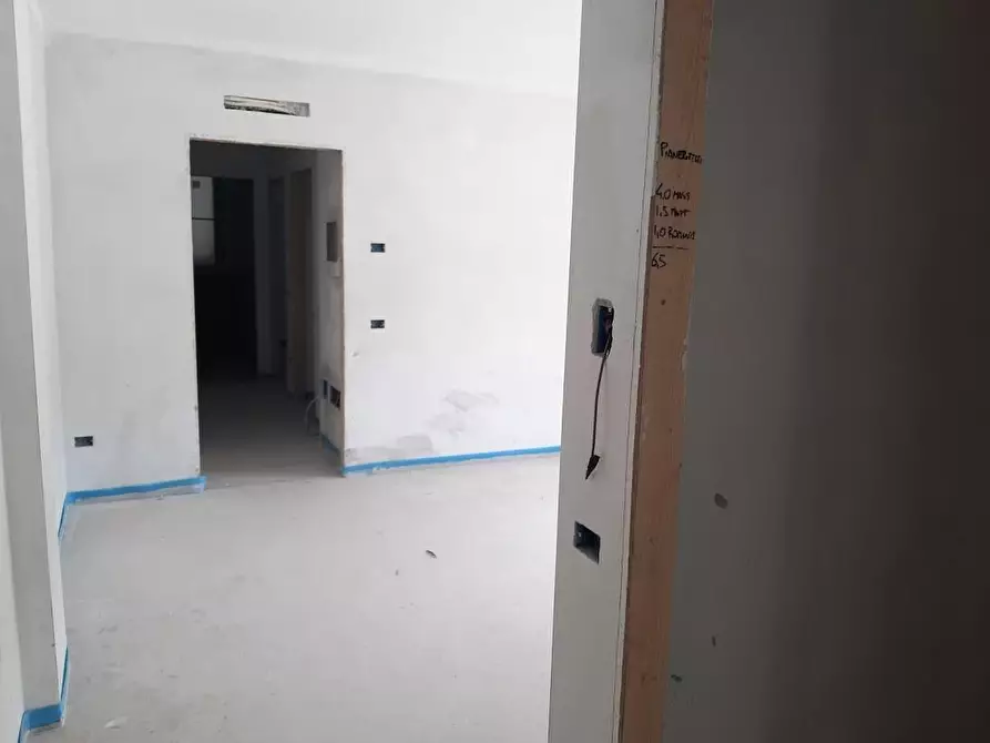 Immagine 5 di Appartamento in vendita  a San Giuliano Terme