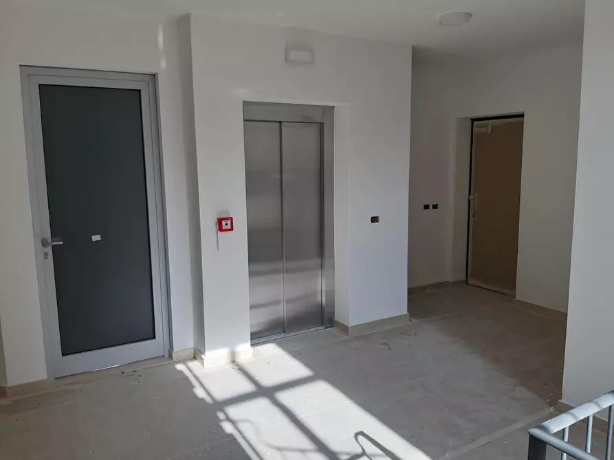 Immagine 8 di Appartamento in vendita  a San Giuliano Terme