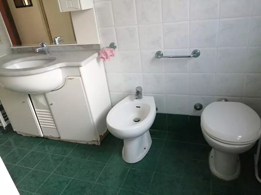 Immagine 11 di Appartamento in affitto  a Cascina