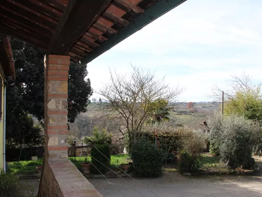 Immagine 19 di Azienda agricola in vendita  a Poggibonsi