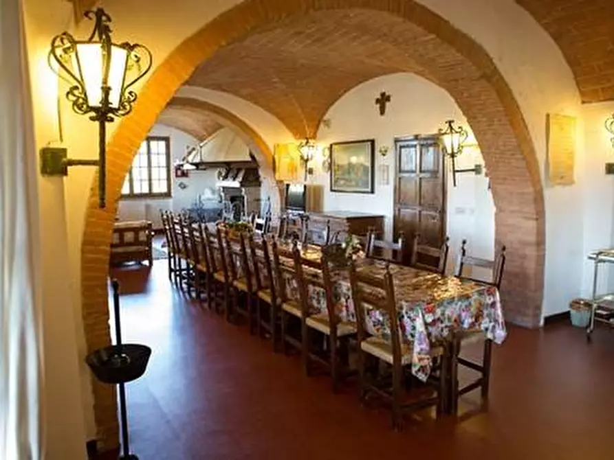 Immagine 3 di Azienda agricola in vendita  a Barberino Tavarnelle