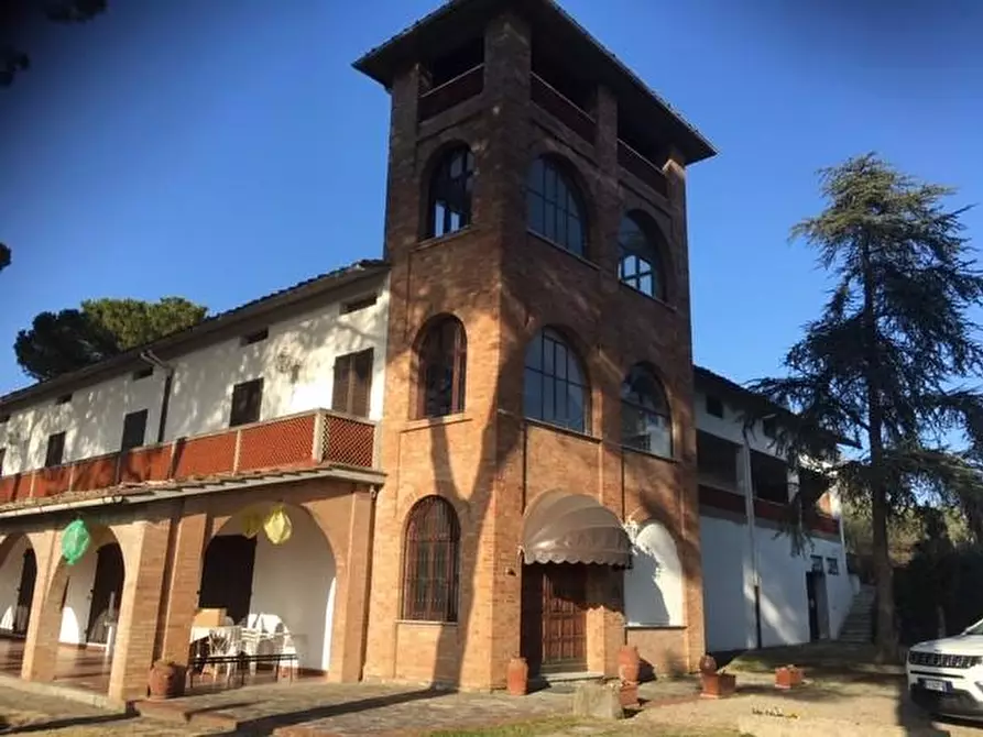 Immagine 8 di Azienda agricola in vendita  a Barberino Tavarnelle