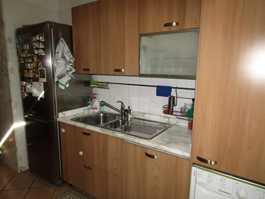 Immagine 10 di Appartamento in vendita  a Carrara