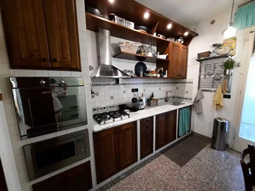 Immagine 3 di Appartamento in vendita  a Rosignano Marittimo