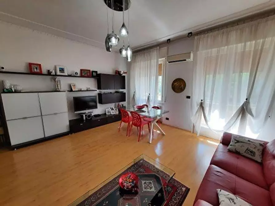 Immagine 2 di Appartamento in vendita  a Rosignano Marittimo