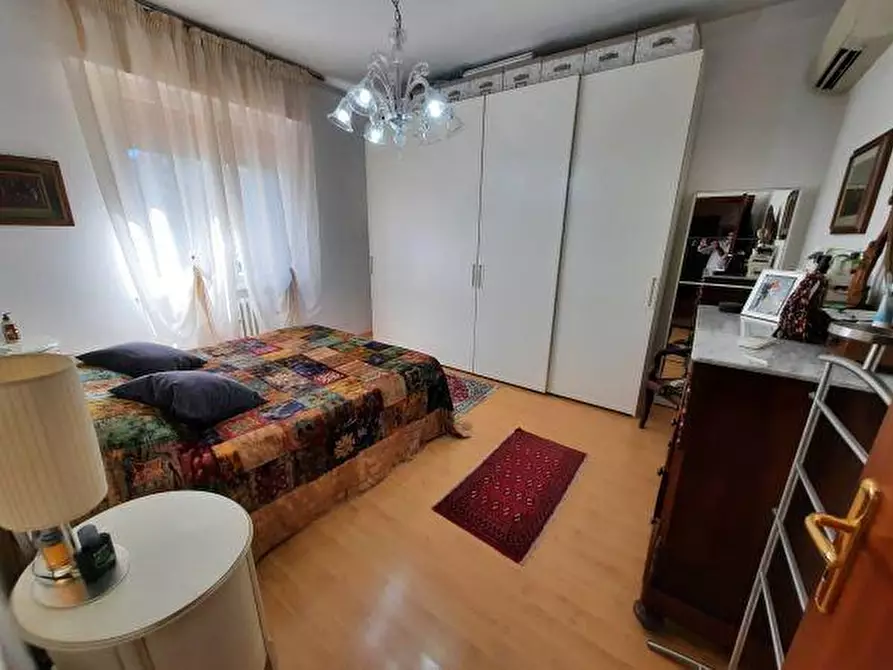 Immagine 10 di Appartamento in vendita  a Rosignano Marittimo