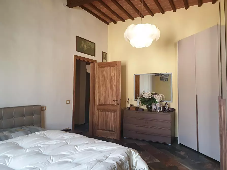 Immagine 9 di Casa bifamiliare in vendita  a Rosignano Marittimo