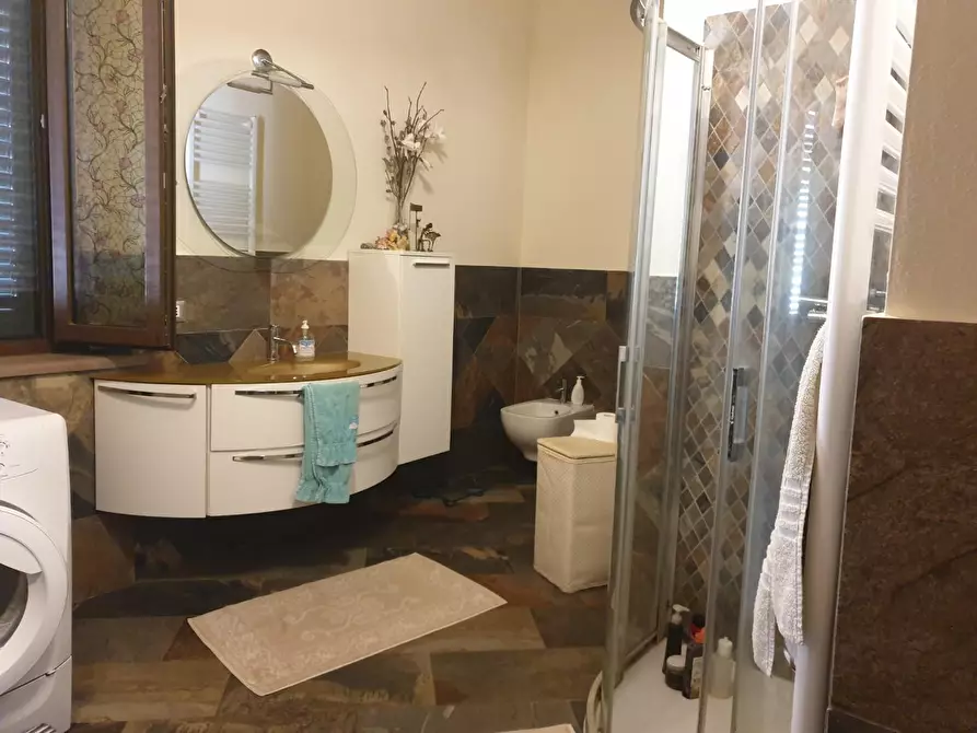 Immagine 5 di Casa bifamiliare in vendita  a Rosignano Marittimo