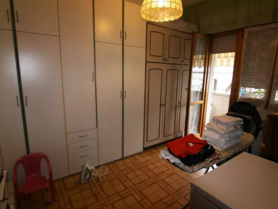 Immagine 5 di Appartamento in vendita  a Carrara