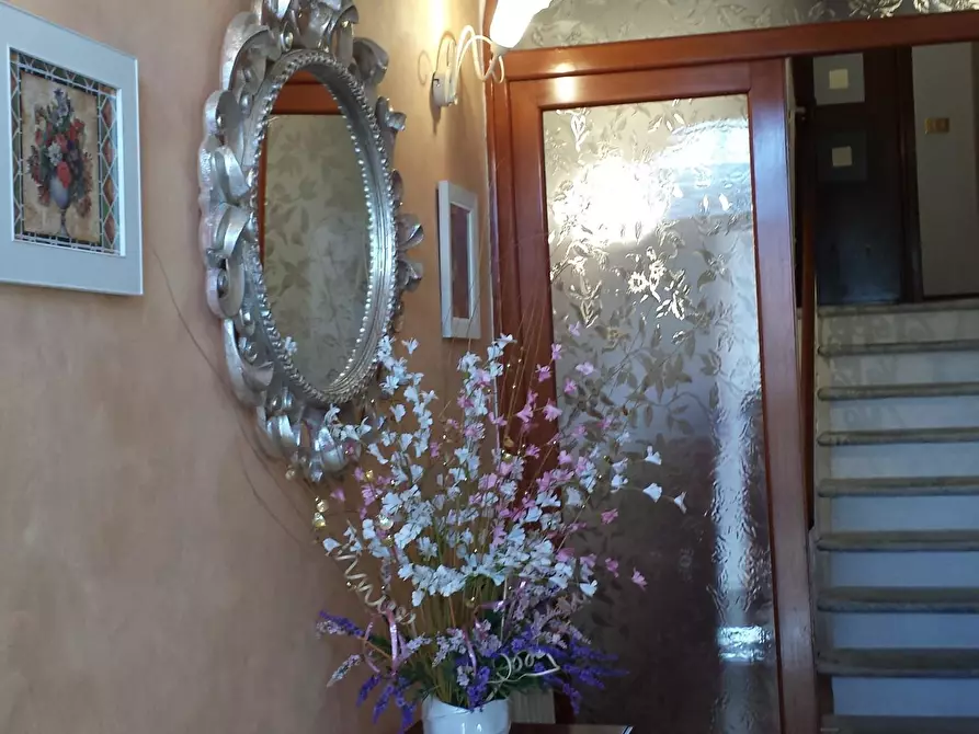 Immagine 5 di Porzione di casa in affitto  a Vecchiano