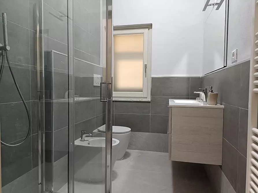 Immagine 74 di Villa in vendita  a Massa