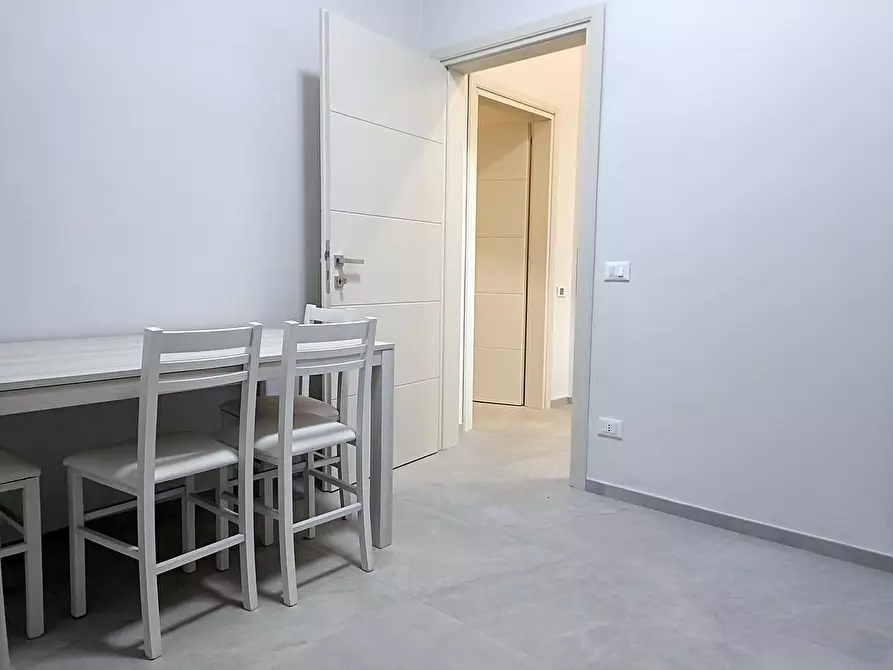 Immagine 72 di Villa in vendita  a Massa