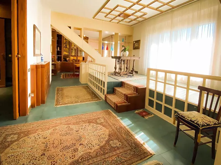 Immagine 3 di Villa in vendita  a Castelfranco Di Sotto