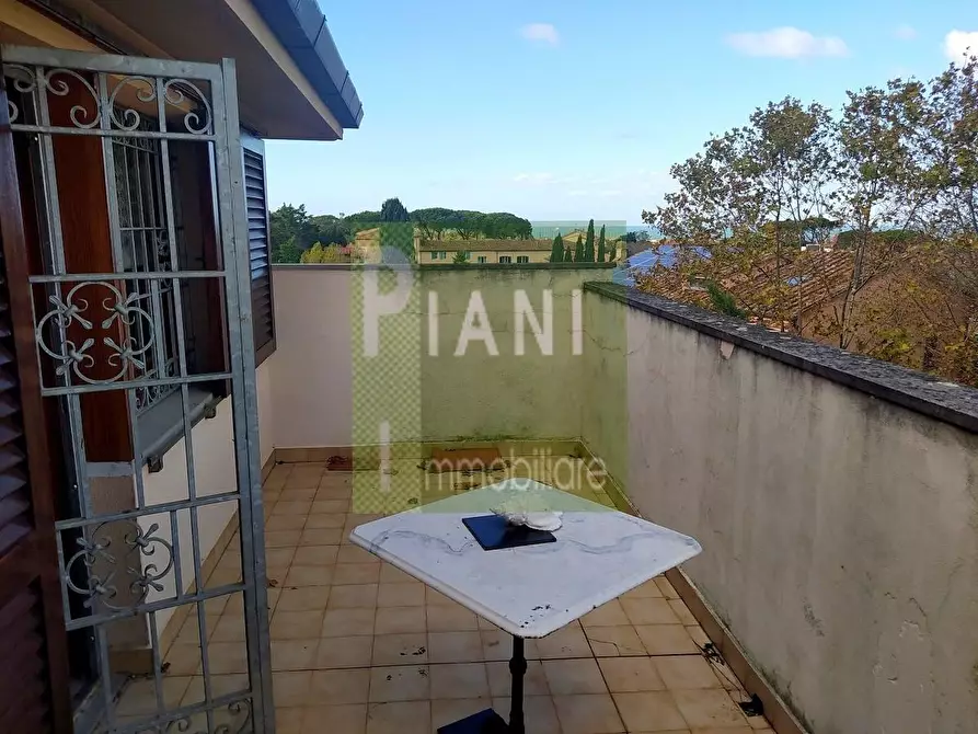 Immagine 24 di Villetta a schiera in vendita  a Livorno